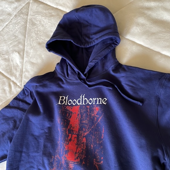 Bloodborne Hoodie Navy 2XL, NEW. - Picture 5 of 6